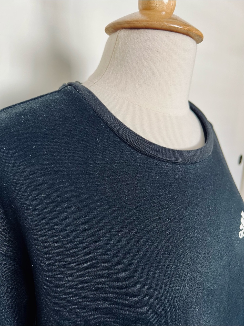 Adidas 3-striped black sweatshirt, L - Picture 4 of 14